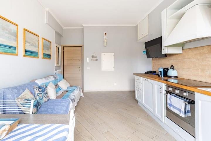 La Seconda Casa Al Mare Apartment Lido di Ostia Bagian luar foto